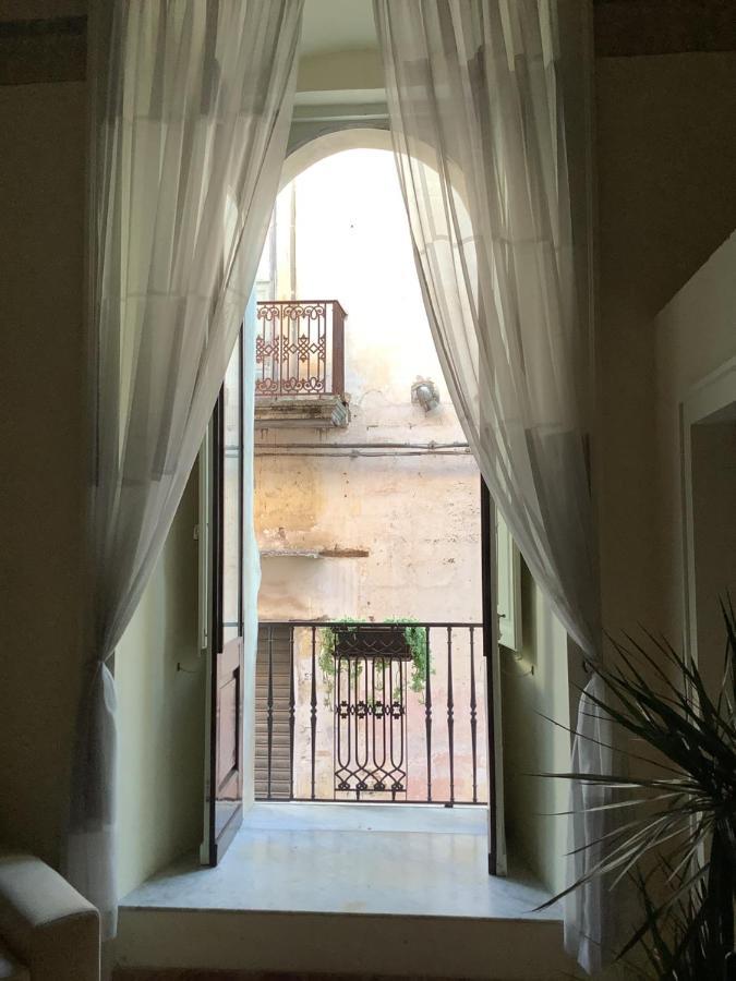 Palazzo Cariddi Panzió Nardò Kültér fotó