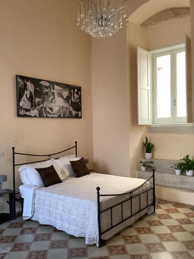 Palazzo Cariddi Panzió Nardò Kültér fotó
